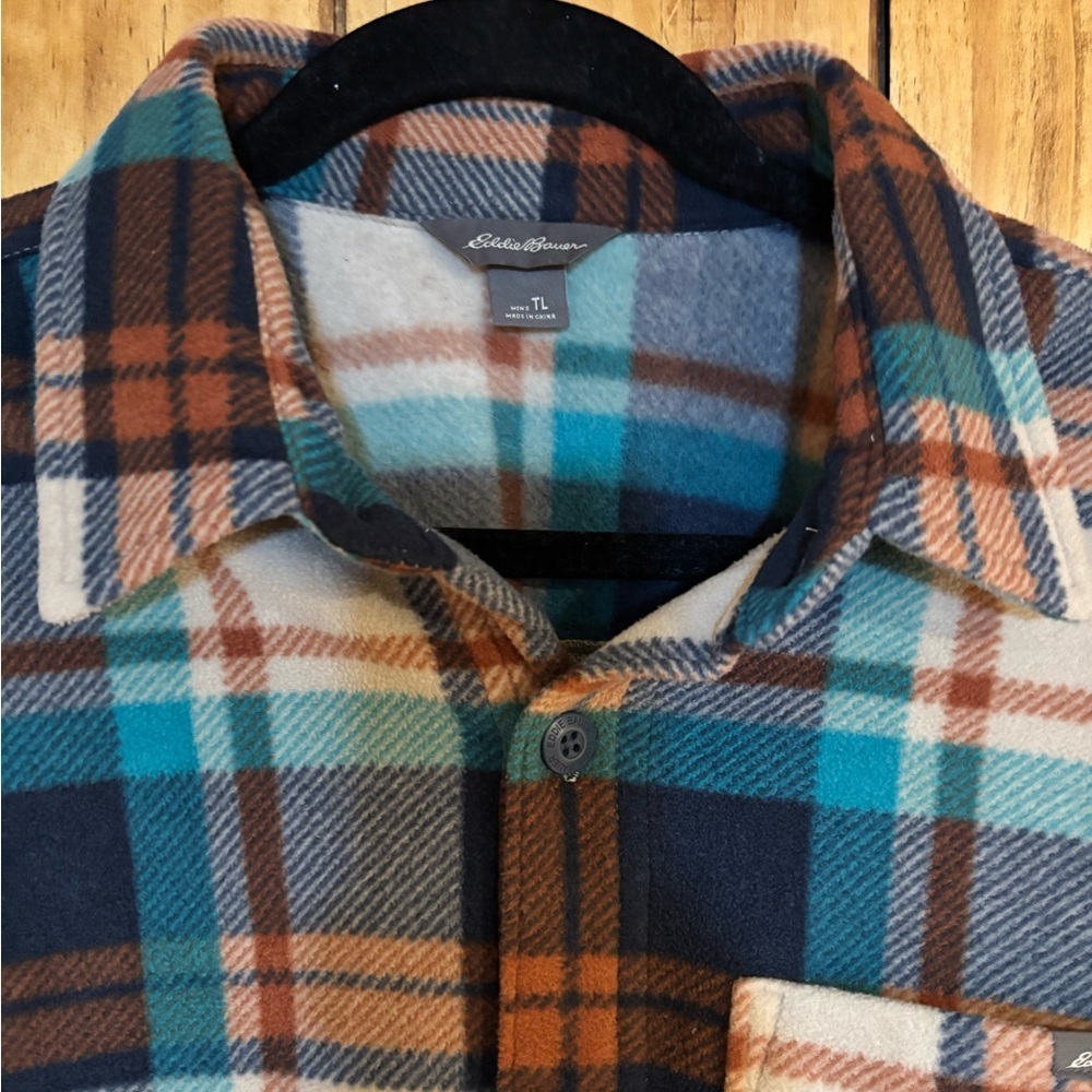 Eddie Bauer Men’s Fleece Plaid Button Up Shirt
 - Size Large - Picture 3 of 5